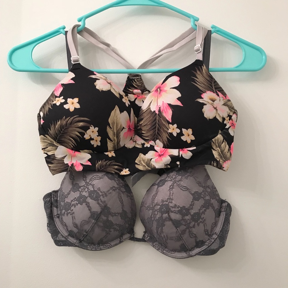 Small & 34B Bra Victoria Secret